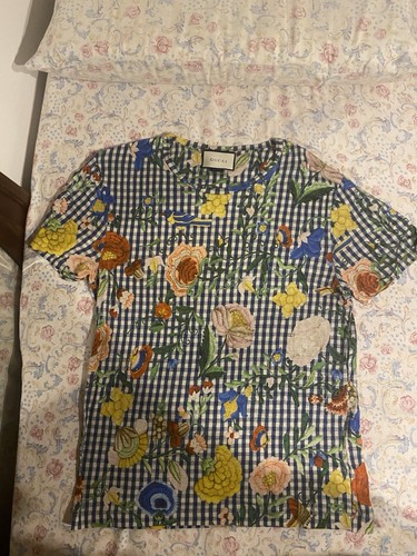 Gucci shirt - t,